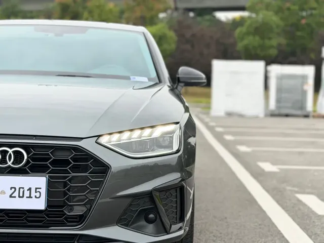 Audi A4L — Фото автомобиля 24