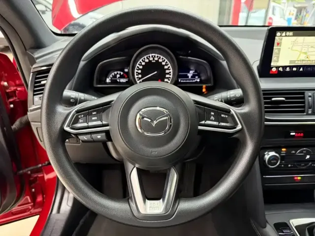 Mazda CX-4 — Фото автомобиля 11