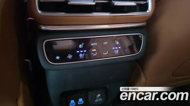 Genesis GV80 — Фото автомобиля 18