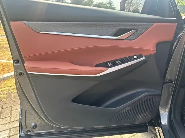 Changan CS75 Plus — Фото автомобиля 12