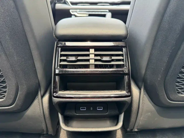 Geely Xingyue L — Фото автомобиля 10