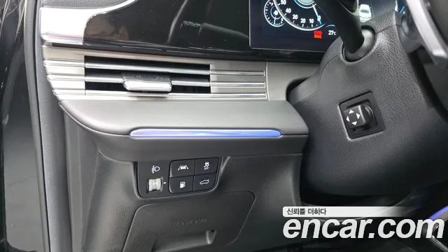 Hyundai Grandeur Новый Grandeur IG 3.0 LPi (Для проката) — Фото автомобиля 27