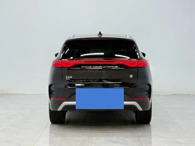 BYD Tang — Фото автомобиля 3