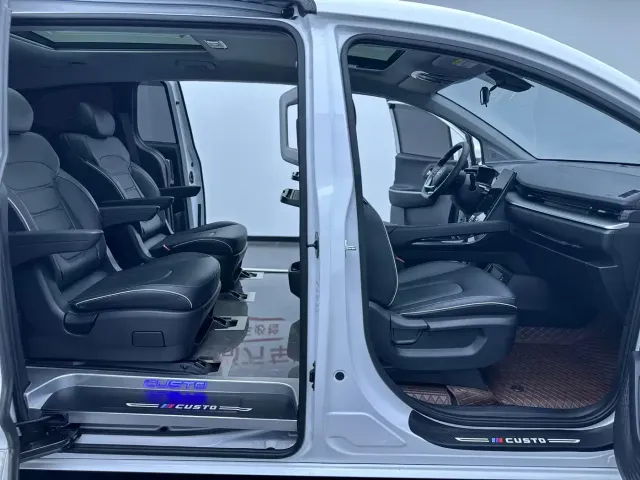 Hyundai Custo — Фото автомобиля 25