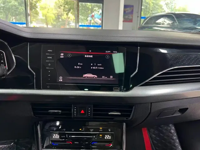 Volkswagen Passat — Фото автомобиля 9