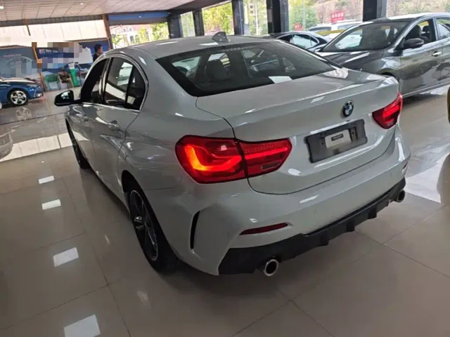 BMW 1 Series — Фото автомобиля 4