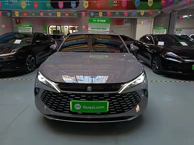 BYD Qin L — Фото автомобиля 2