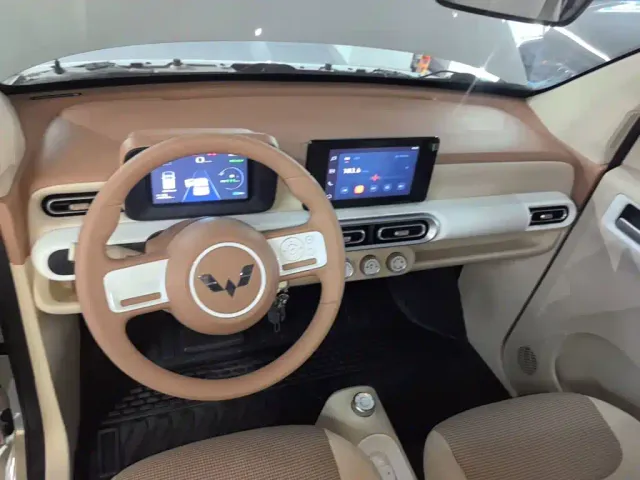 Wuling Hongguang Mini EV — Фото автомобиля 9