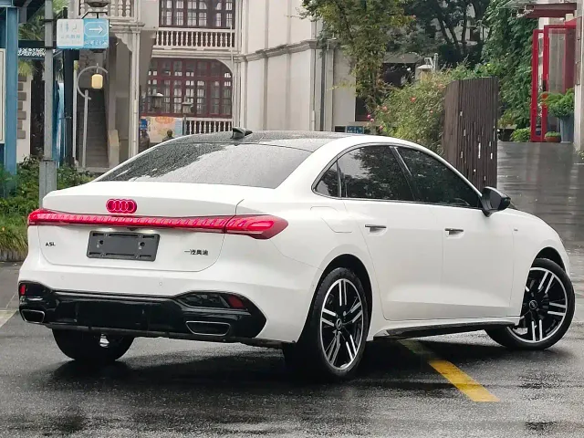 Audi A5L — Фото автомобиля 4