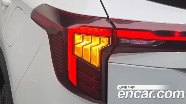 Kia Seltos New — Фото автомобиля 23