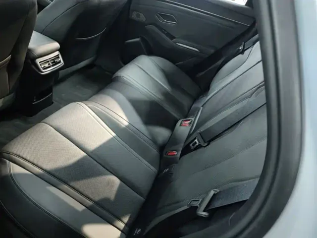 BYD Qin L — Фото автомобиля 16