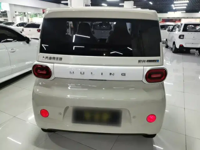 Wuling Hongguang Mini EV — Фото автомобиля 5
