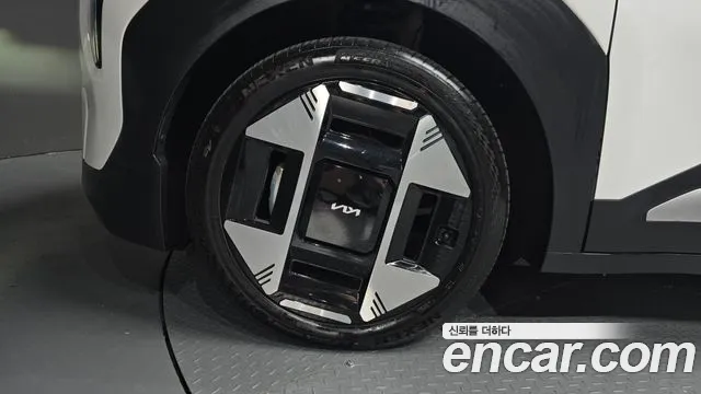 Kia EV3 — Фото автомобиля 5