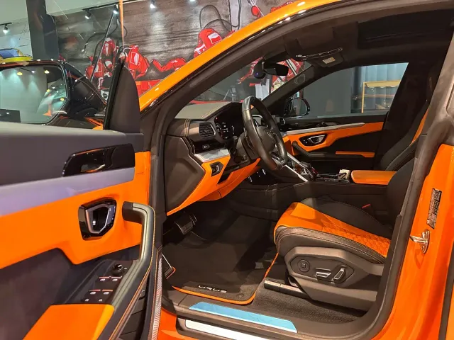 Lamborghini Urus — Фото автомобиля 5