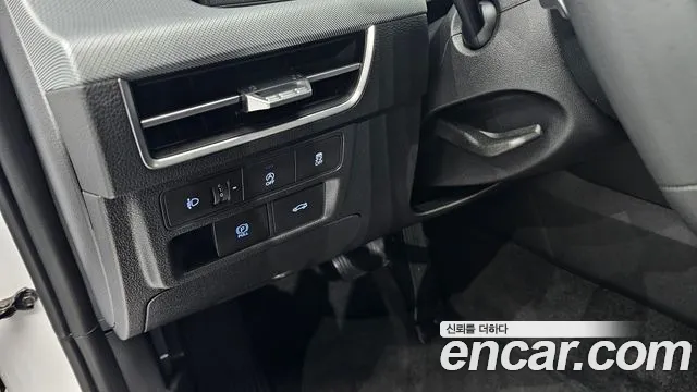 Hyundai Sonata — Фото автомобиля 17