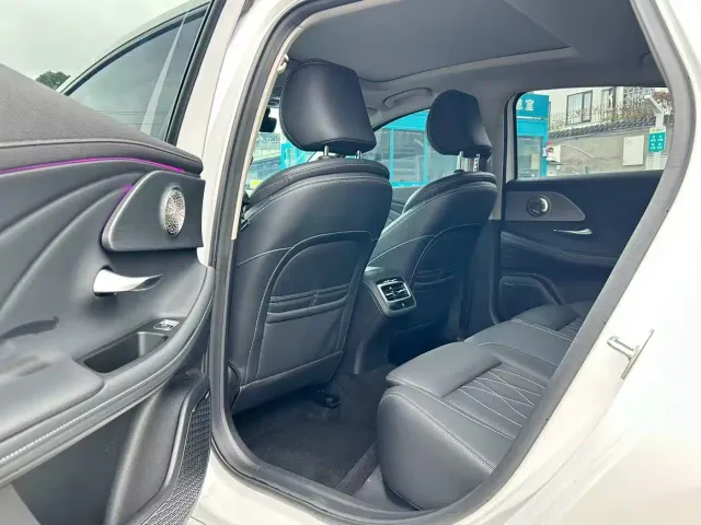 Chery Arrizo 8 — Фото автомобиля 6