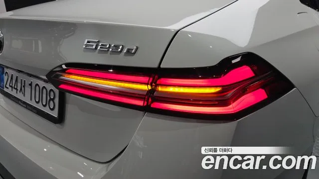 BMW 5-Series 5 серия (G60) 523d xDrive M Sport — Фото автомобиля 21