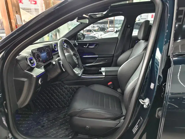 Mercedes-Benz C-Class — Фото автомобиля 12