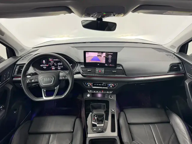 Audi Q5L — Фото автомобиля 9