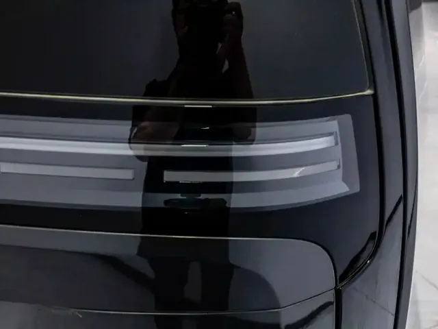 Li Auto MEGA — Фото автомобиля 29