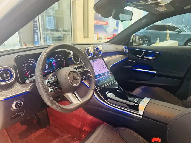 Mercedes-Benz C-Class — Фото автомобиля 5