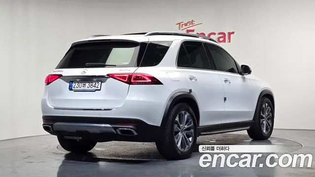 Mercedes-Benz GLE-Class GLE-класс W167 — Фото автомобиля 2