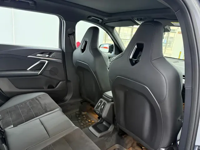 BMW X1 — Фото автомобиля 10