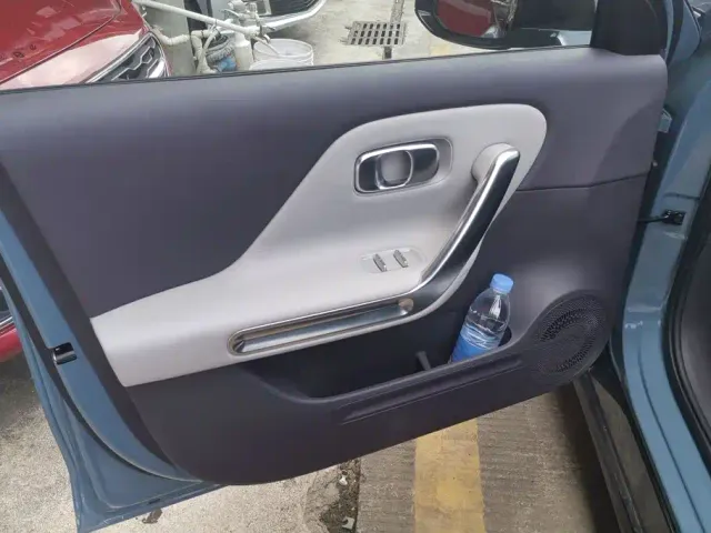 Leapmotor Leapmotor B01 2025 Model 550 Smart Edition — Фото автомобиля 7