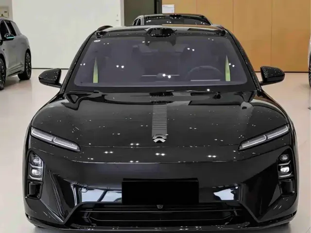Nio ET5 Touring — Фото автомобиля 2