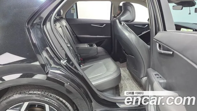 Kia Niro The All New — Фото автомобиля 17