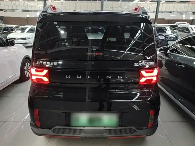 Wuling Hongguang Mini EV — Фото автомобиля 5