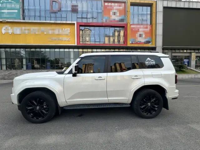 Toyota Prado — Фото автомобиля 2