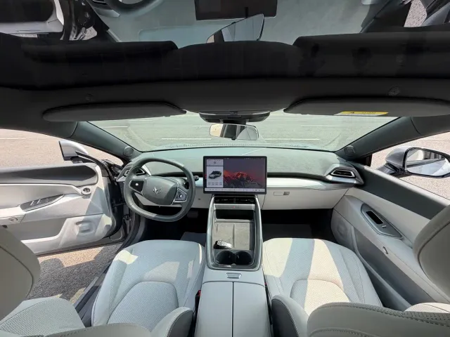Arcfox Alpha S5 — Фото автомобиля 16