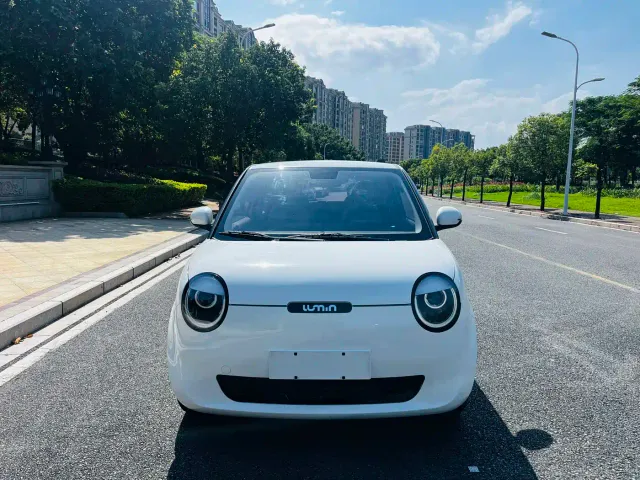Changan Lumin — Фото автомобиля 2
