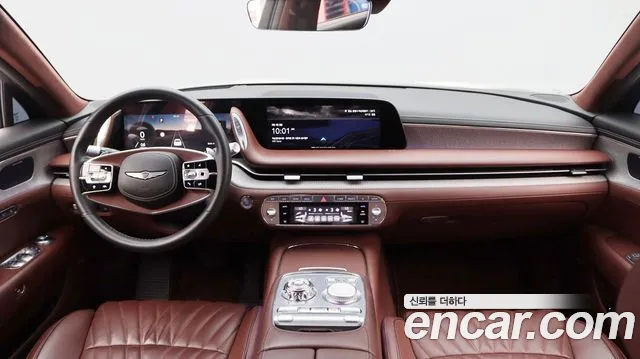 Genesis G90 Бензин 3.5 турбо AWD — Фото автомобиля 11