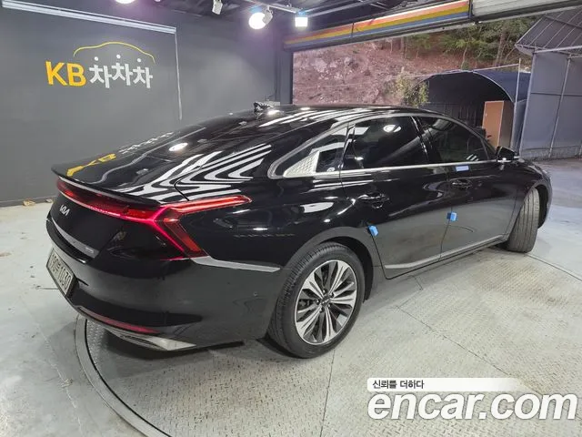 Kia K8 Hybrid — Фото автомобиля 3