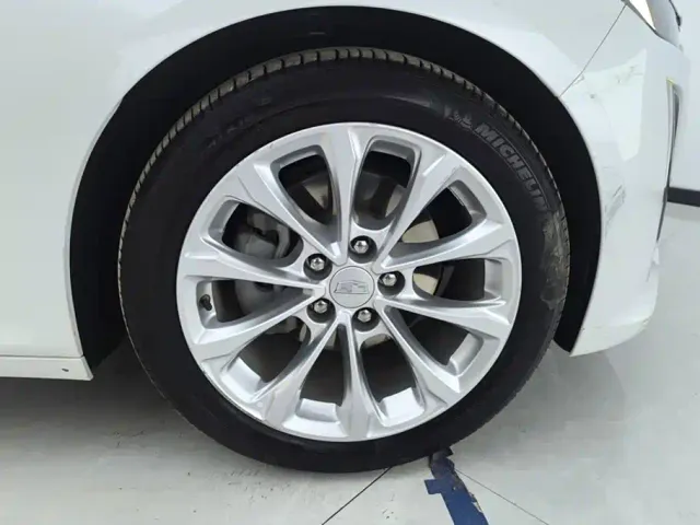 Cadillac CT5 — Фото автомобиля 6