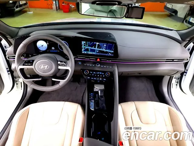 Hyundai Avante CN7 — Фото автомобиля 7