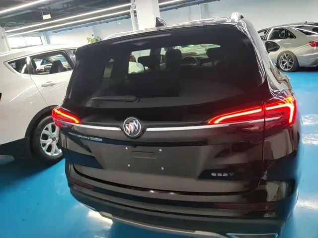 Buick Envision Plus — Фото автомобиля 5