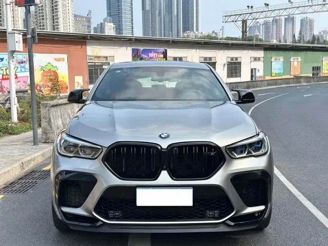 BMW X6 M — Фото автомобиля 2