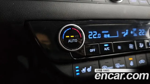 Hyundai Avante CN7 — Фото автомобиля 16