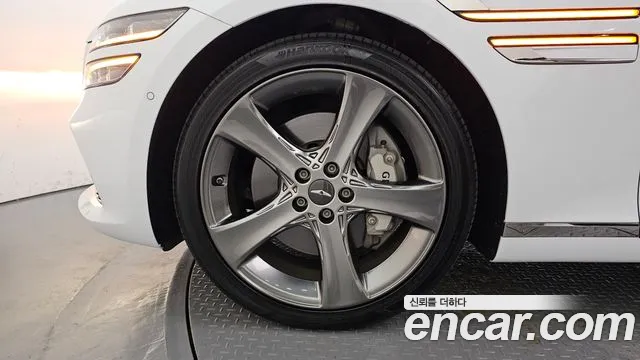Genesis G80 Бензин 2.5 турбо AWD — Фото автомобиля 5