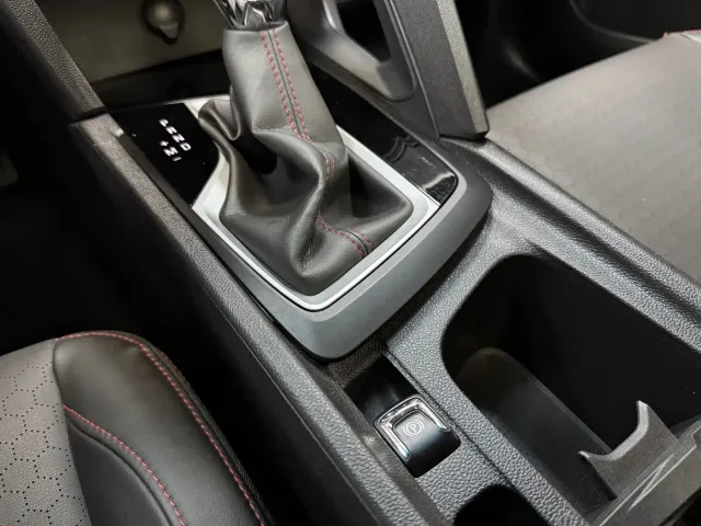 Chevrolet Orlando — Фото автомобиля 20