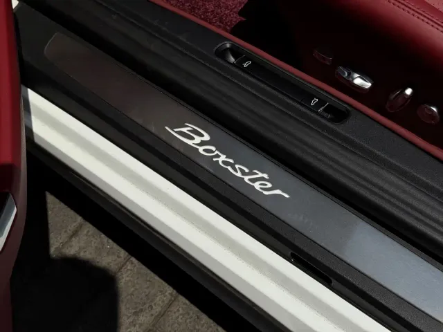 Porsche 718 — Фото автомобиля 18