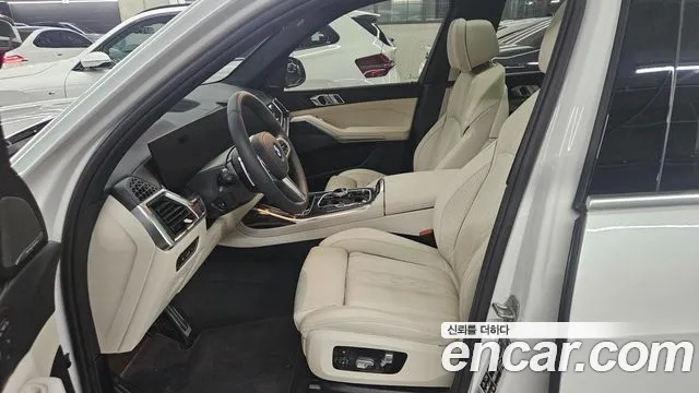 BMW X7 G07 — Фото автомобиля 10