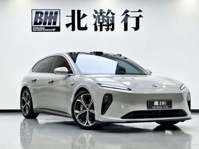 Nio ET5 Touring — Фото автомобиля 3