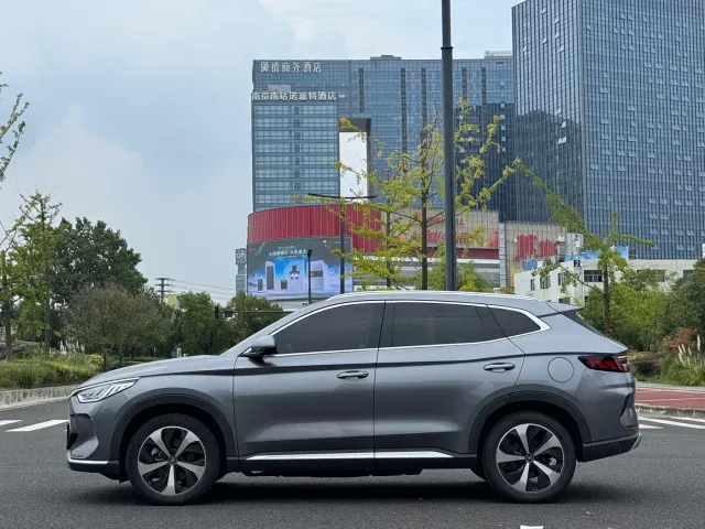 BYD Song PLUS — Фото автомобиля 12