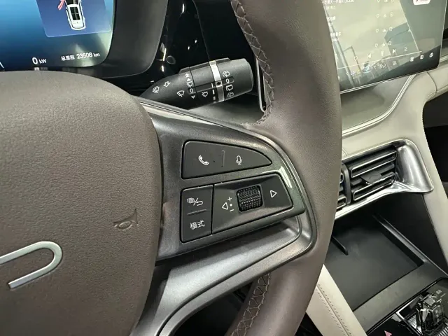 BYD Song PLUS — Фото автомобиля 7