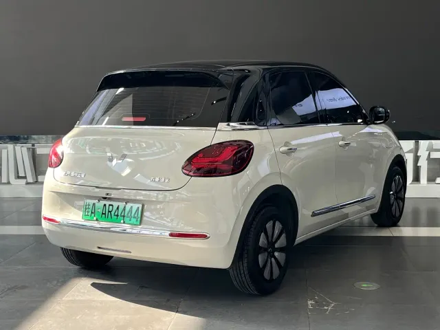 Wuling Bingo — Фото автомобиля 4