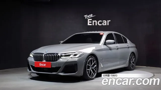 Фотография автомобиля — BMW 5 Series G30